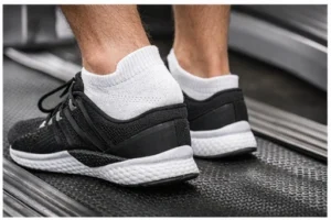 جوراب ورزشی چیست؟ 15 نکته طلایی انتخاب بهترین جنس + راهنمای جامع 2026 9 جوراب ورزشی