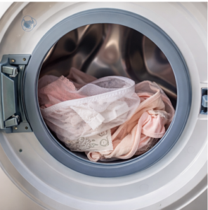نحوه صحیح شستن لباس زیر در 7 مرحله 1 نحوه صحیح شستن لباس زیر